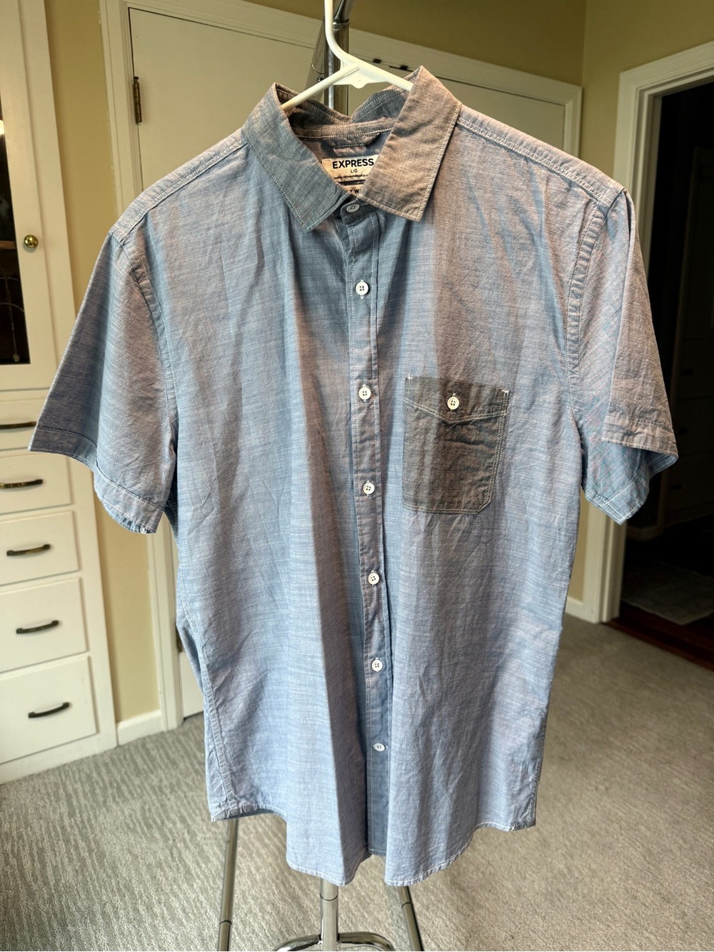Express Men’s Short-Sleeve Button-Up Shirt - Light Blue